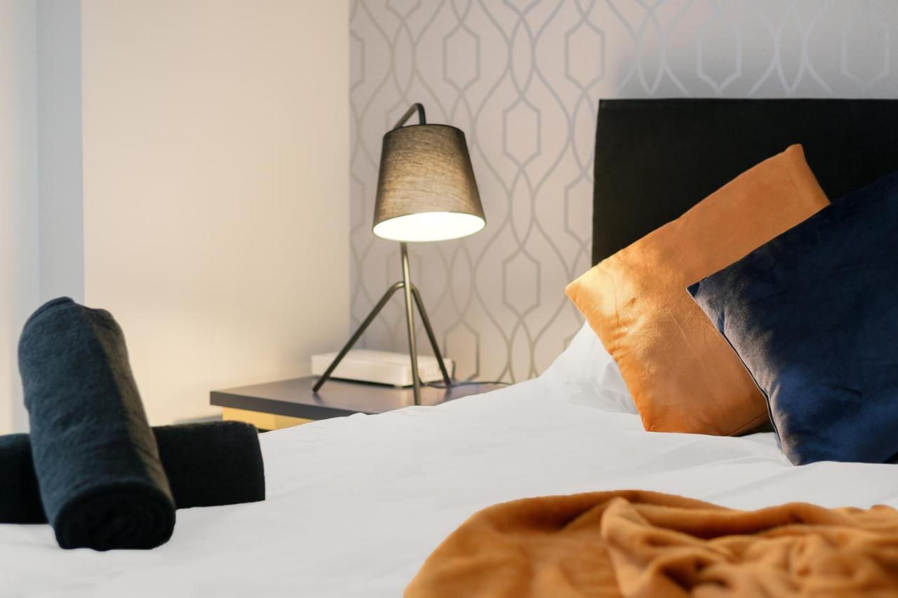 Away From - Contractors & Leisure * Sheffield